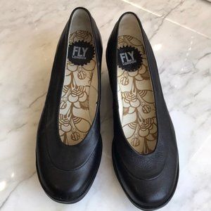 New Fly London Yoko Wedge Pump